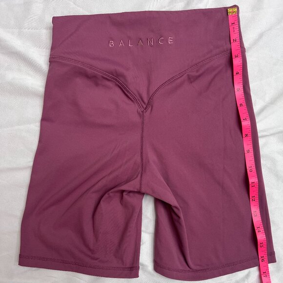 Vitality Cloud Biker Shorts - Picture 1 of 2